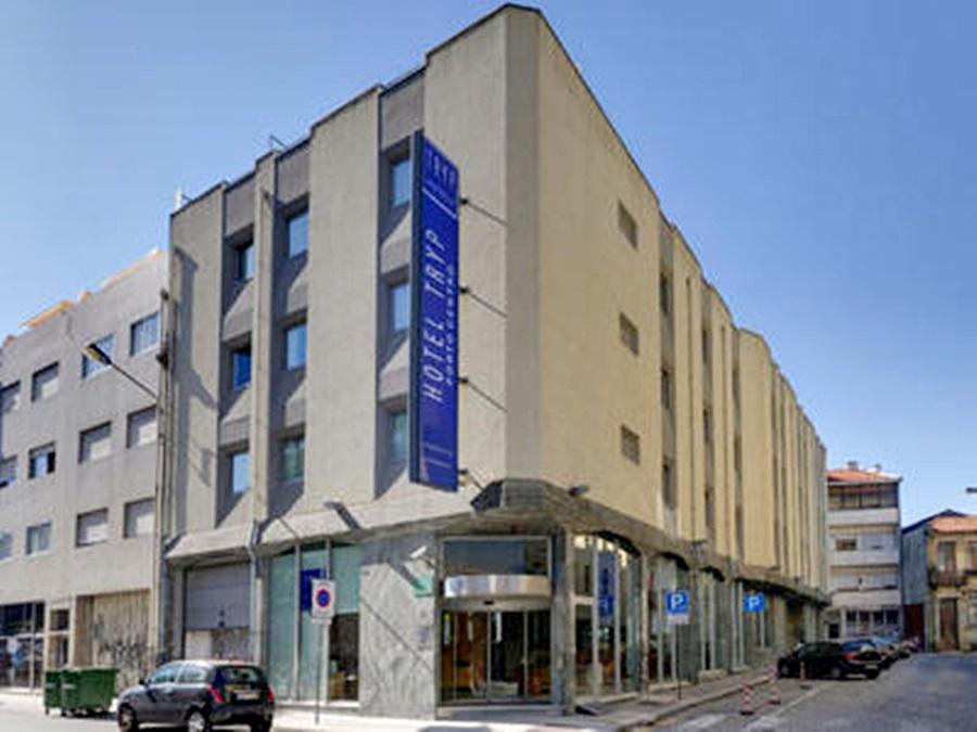 Tryp By Wyndham Porto Centro Hotel Exterior photo