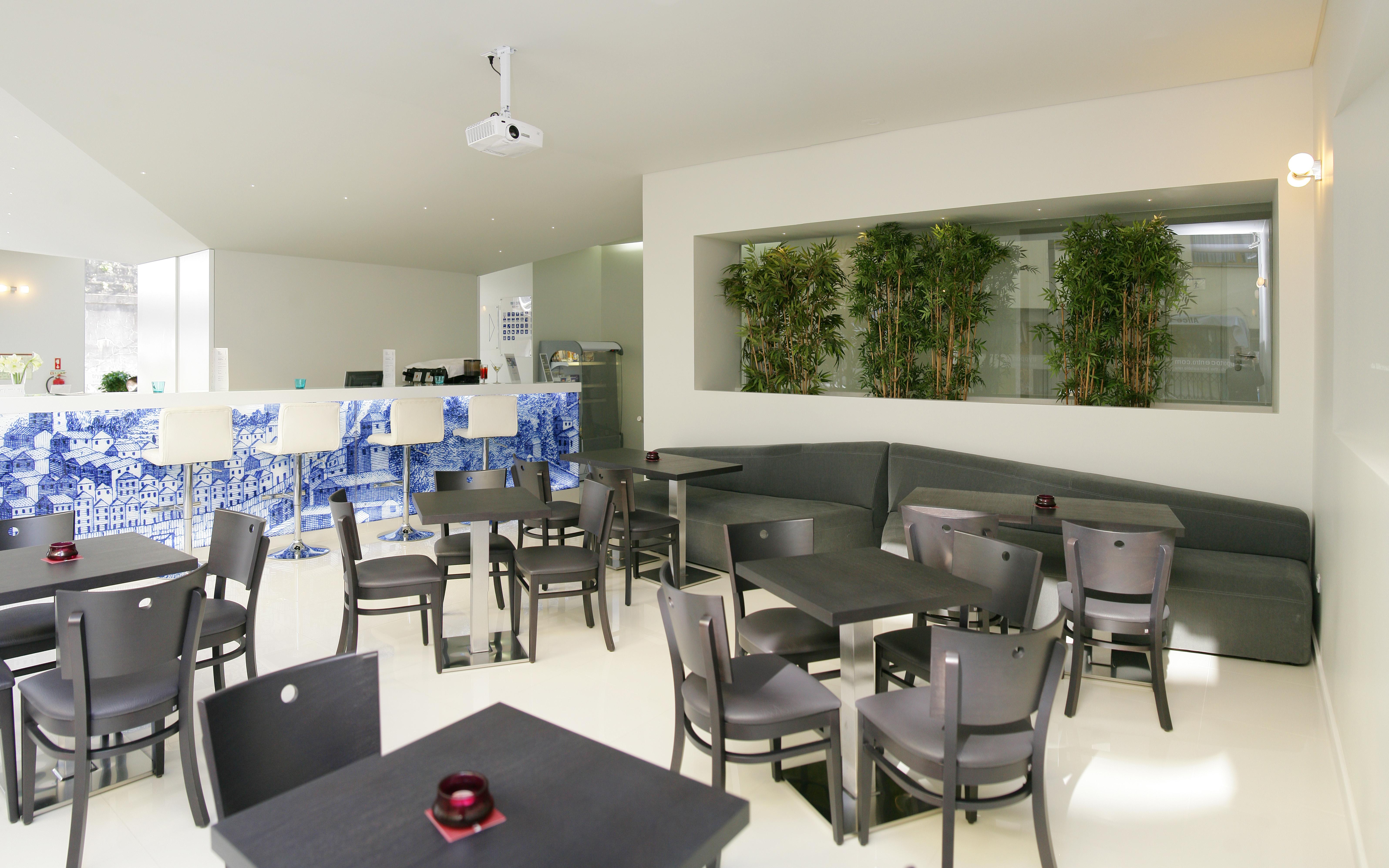 Tryp By Wyndham Porto Centro Hotel Exterior photo