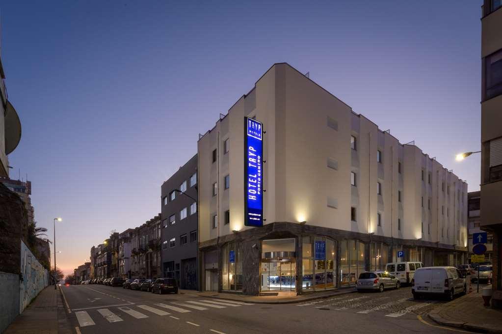 Tryp By Wyndham Porto Centro Hotel Exterior photo